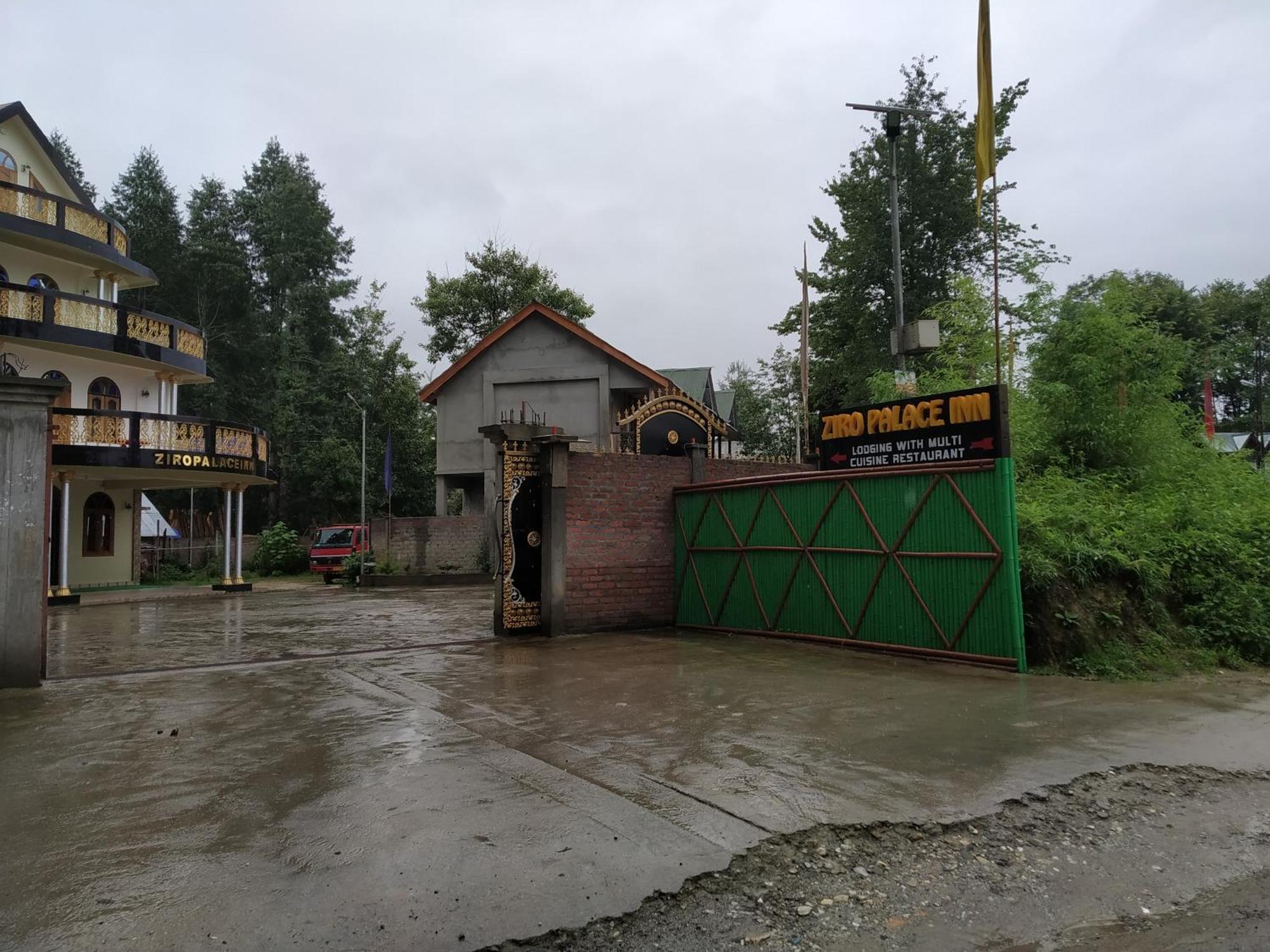 Ziro Palace Inn - A Boutique Hotel Hāpoli Exterior foto
